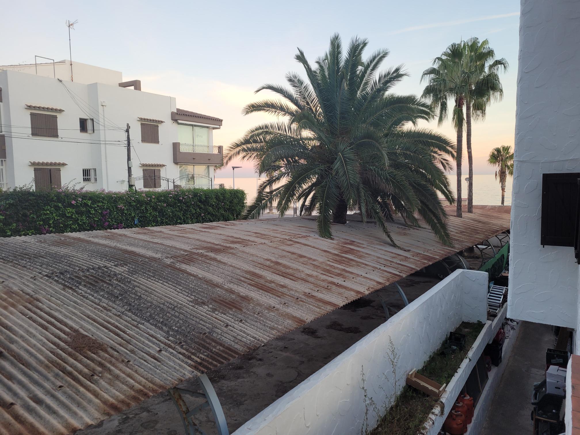 Cubierta metalica complejo mallorca playa de alcossebre antes 15