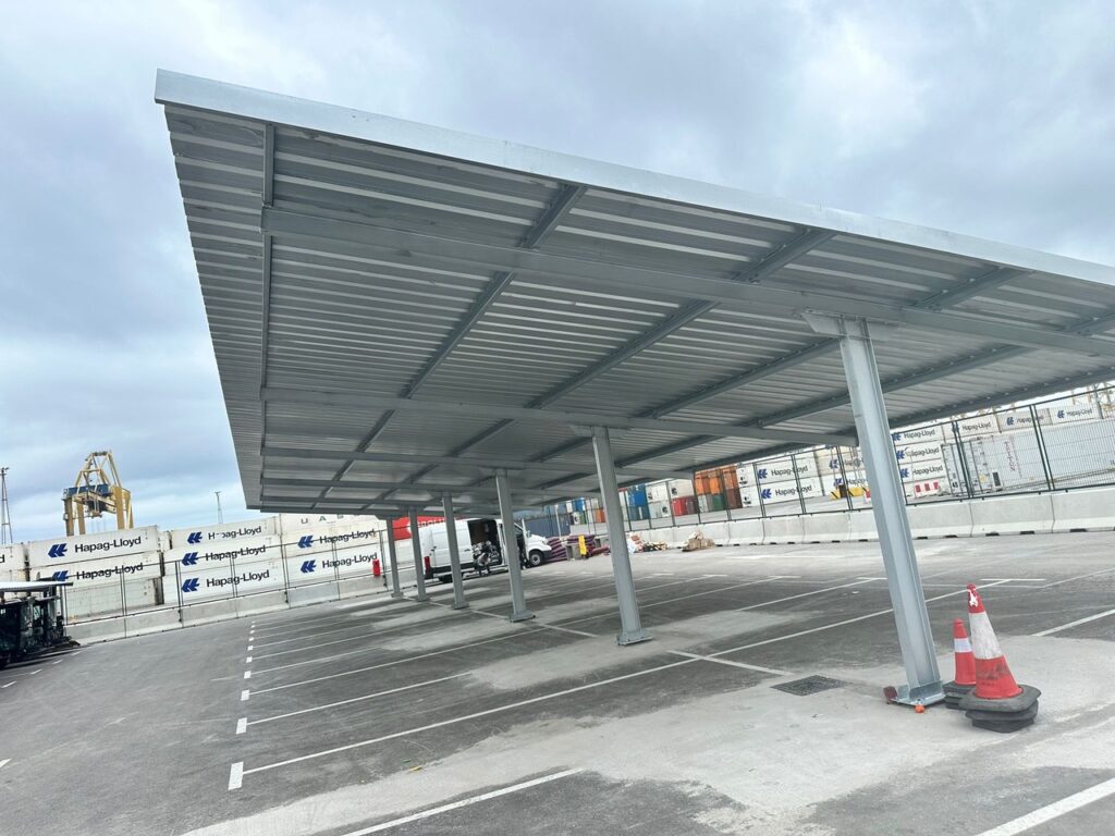 Pérgolas para coches parking empresa puerto Barcelona Pérgolas para coches parking empresa puerto Barcelona