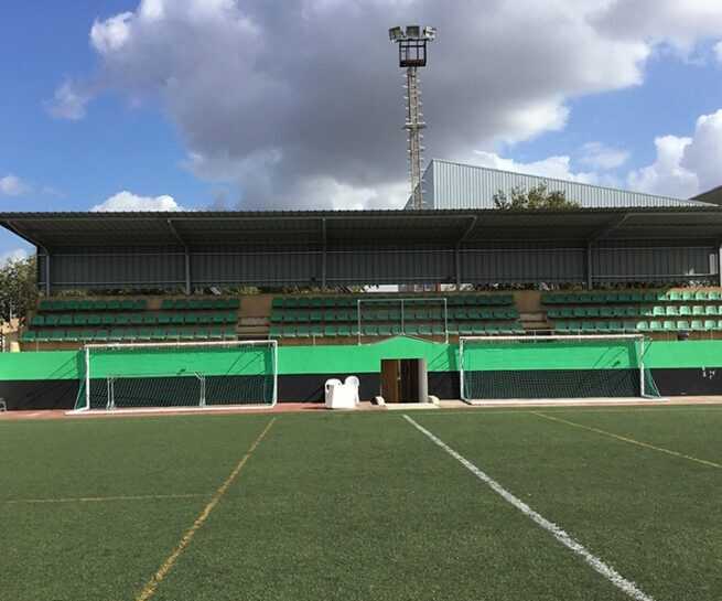 campo de futbol petra - Marquesinas grandes