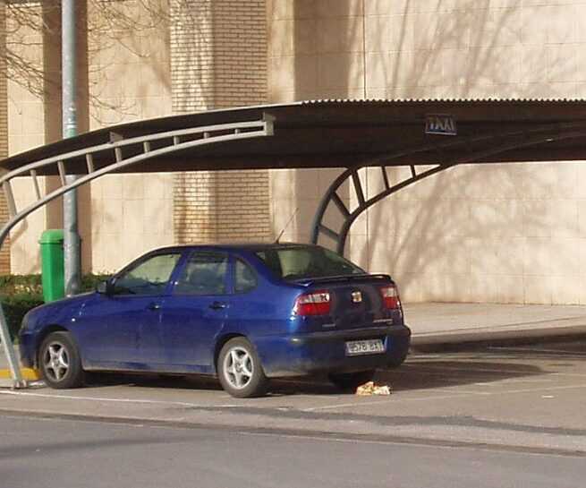 zona taxis hospital general castellon - Marquesinas parking