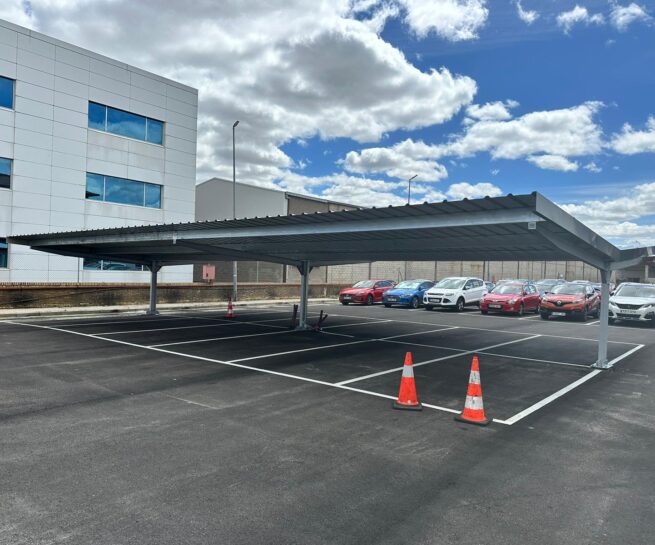 Marquesinas metálicas parking doble