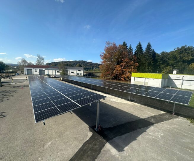 parking solar de 30 coches