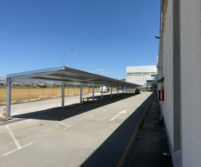 Marquesinas metálicas Parking para 20+14 coches