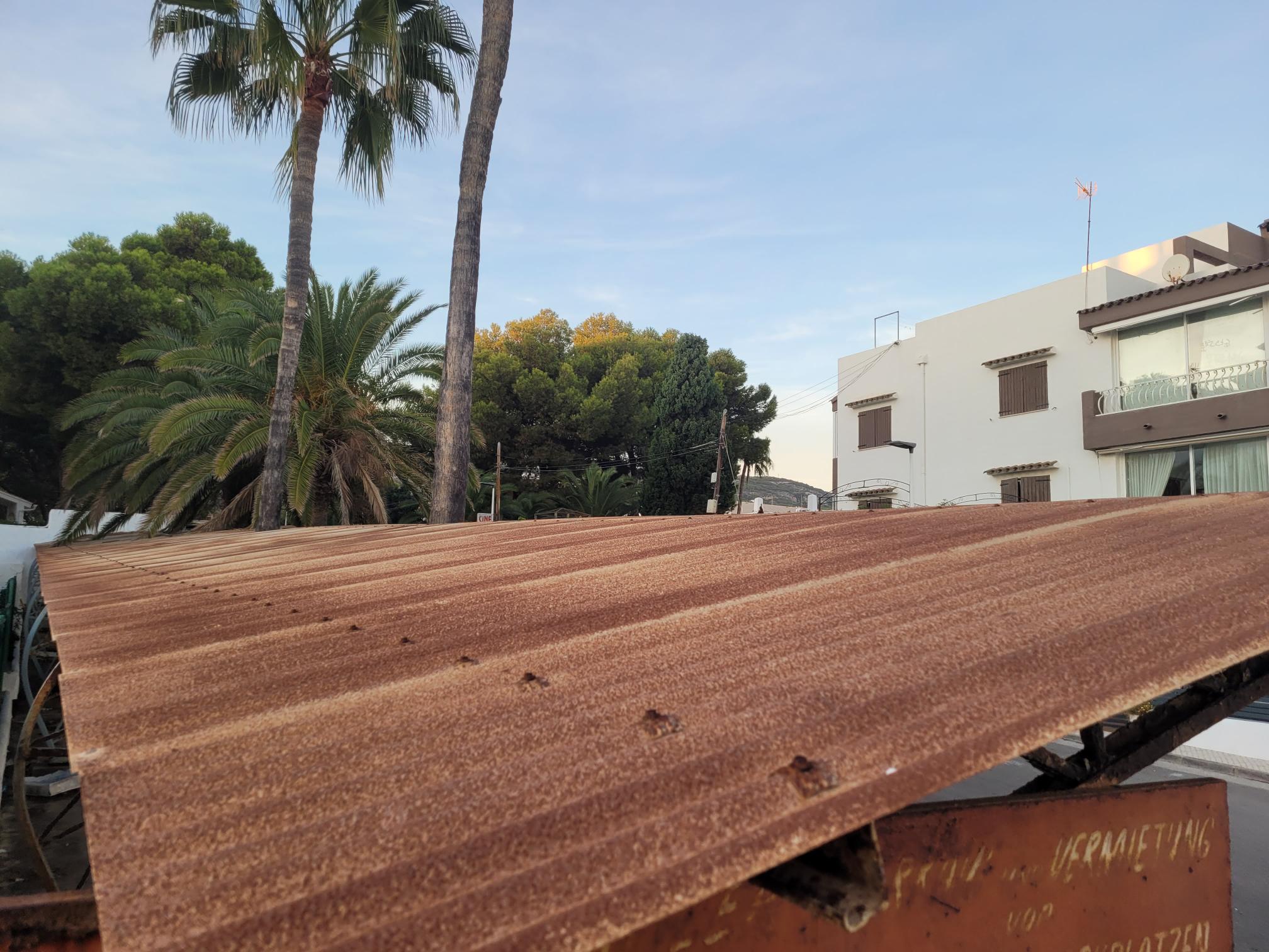Reparacion cubierta metalica parking